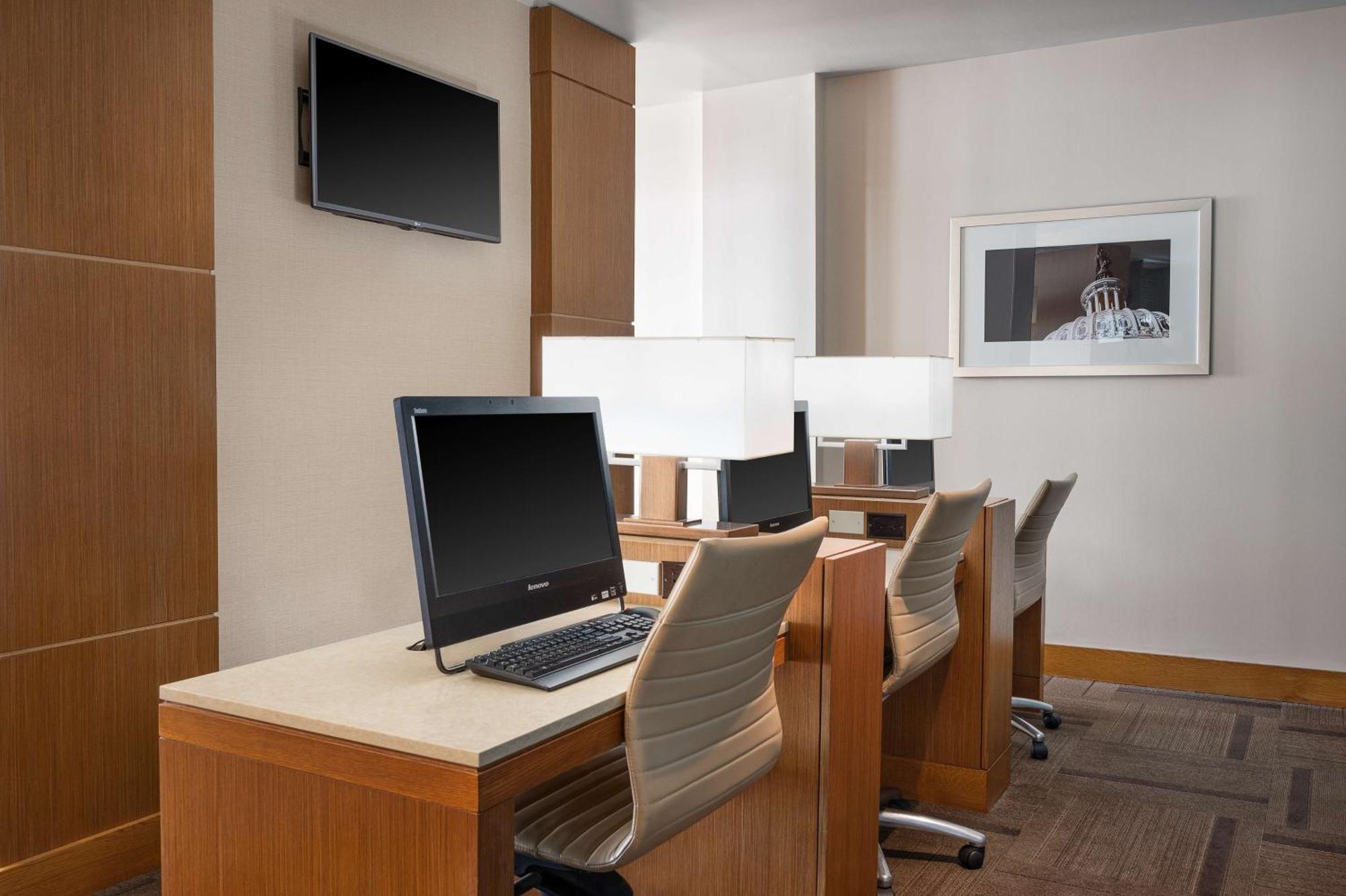 Hyatt Place Dc/white House 3*